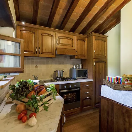 In With Private Pool Villa Cortona