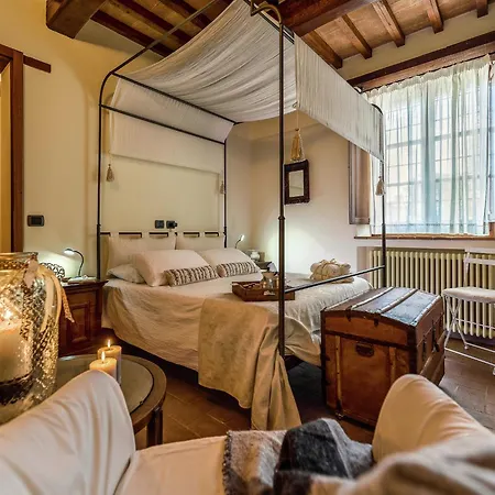 In With Private Pool Villa Cortona